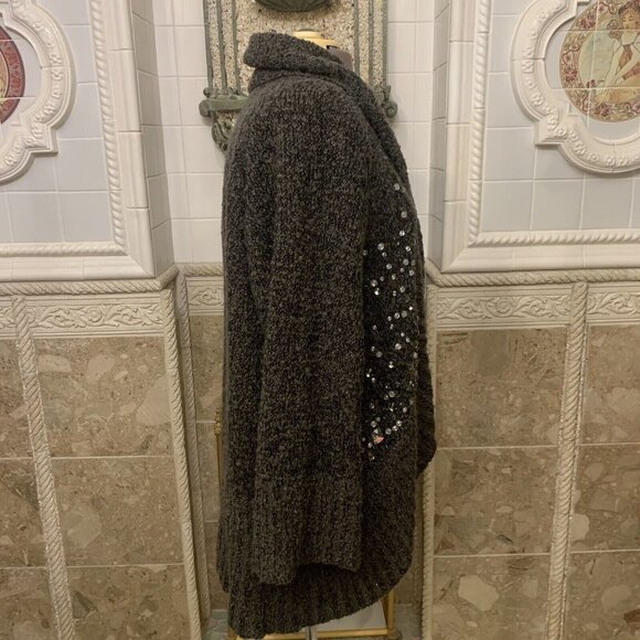 Needleworks. Size 26W-28W. Embellished Beaded Flluffy Open Front Sweater. DBR - Picture 4 of 7
